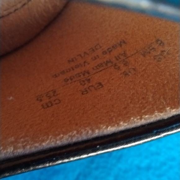 Life Stride Woman's Bronze metallic Flats Rubber Sole Size 8.5 Excel Condition - Picture 6 of 6